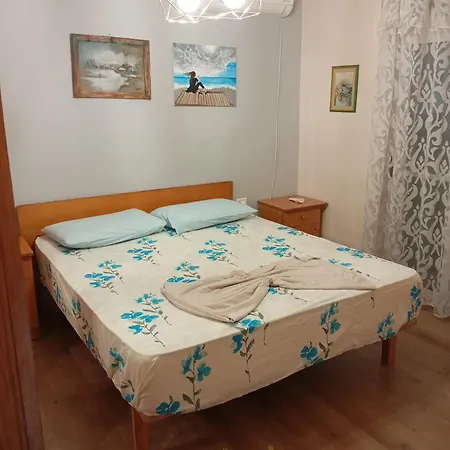 Apartment Daily *